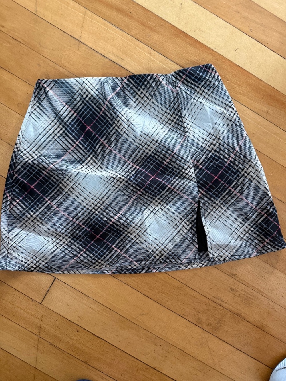 Plaid mini skirt